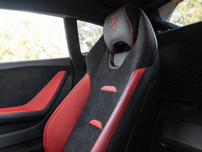 2024 Lamborghini Huracan Tecnica