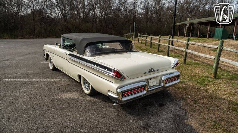 1957 Mercury Monterey