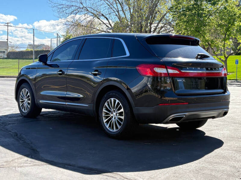 2016 Lincoln MKX Select