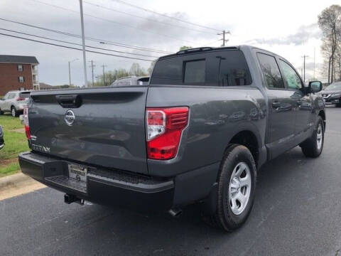 2019 Nissan Titan S