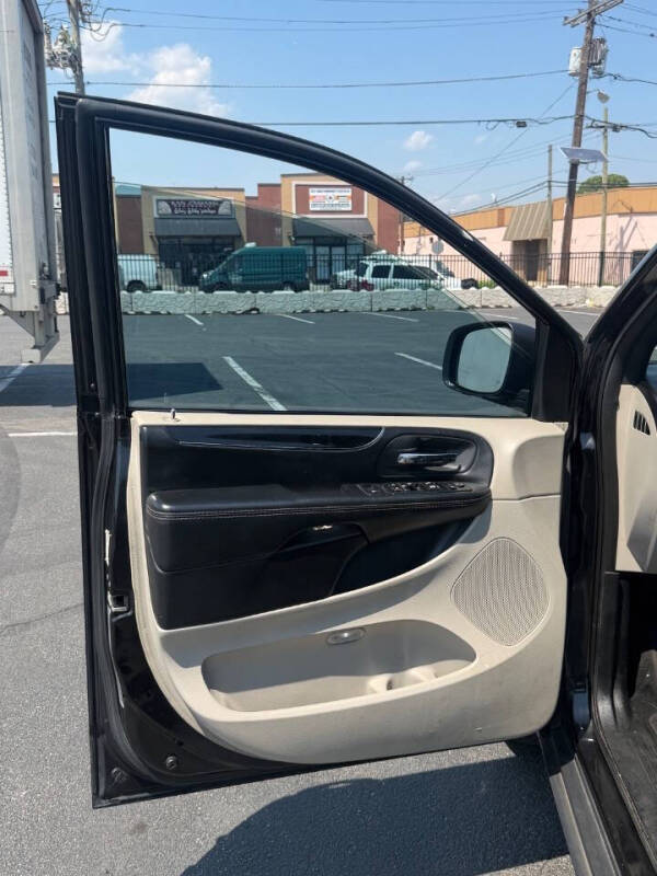 2017 Dodge Grand Caravan SXT