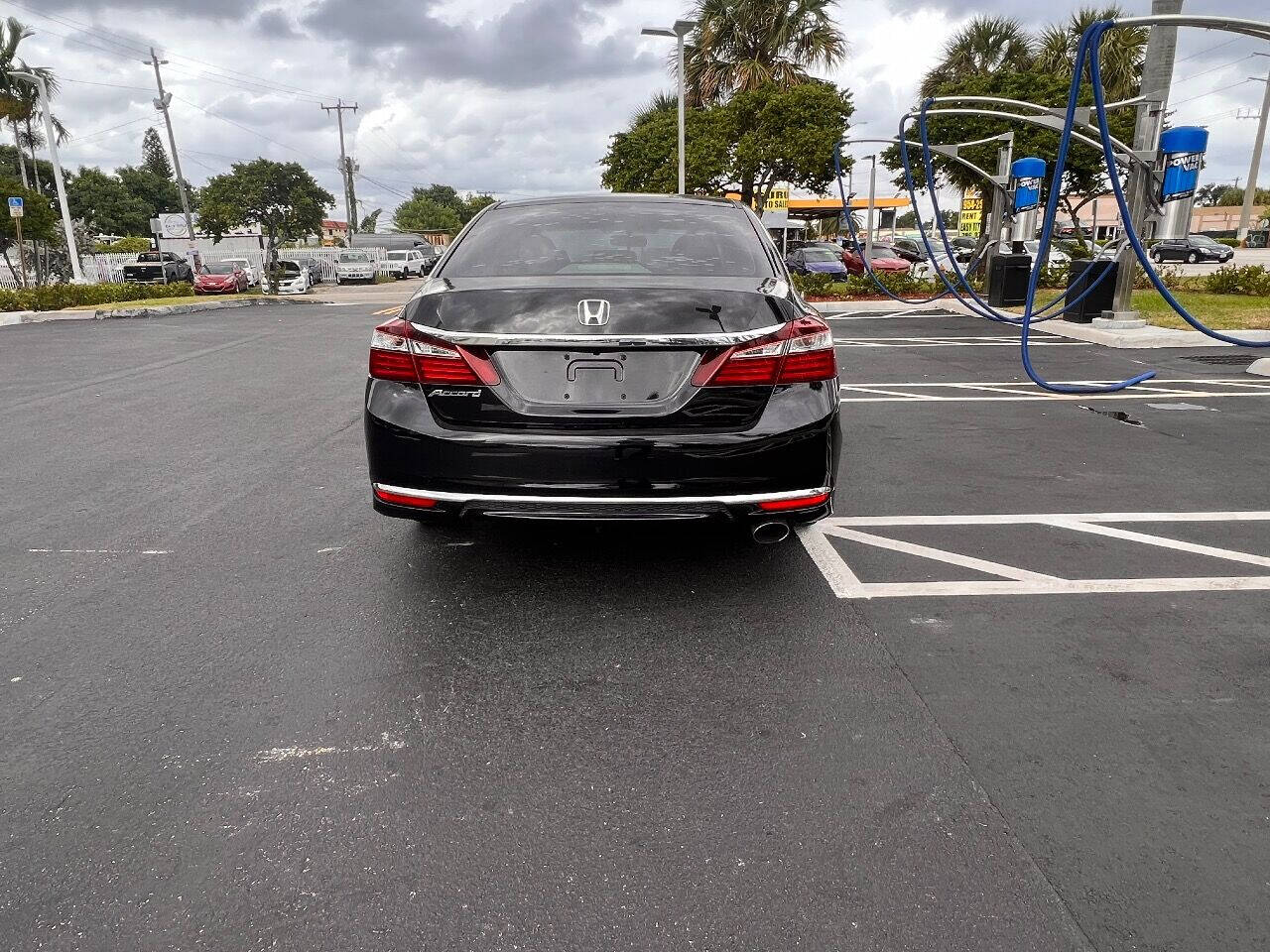 2016 HONDA Accord Sedan - $13,950