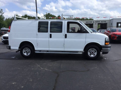 2022 GMC Savana 2500