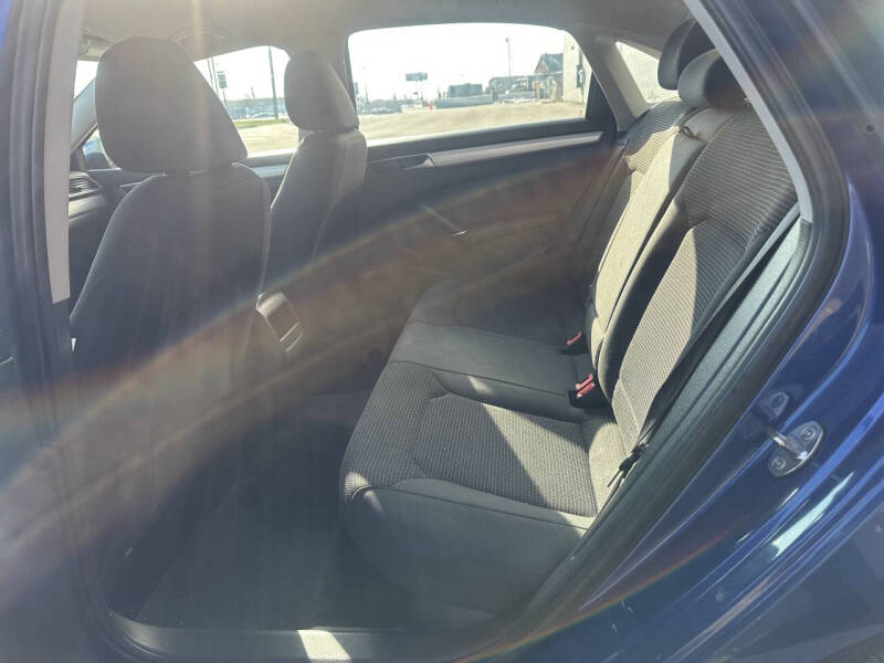 2016 Volkswagen Passat 1.8T S