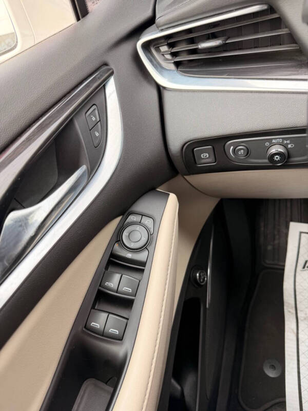 2019 Buick Enclave Essence