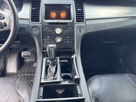 2016 Ford Taurus SEL