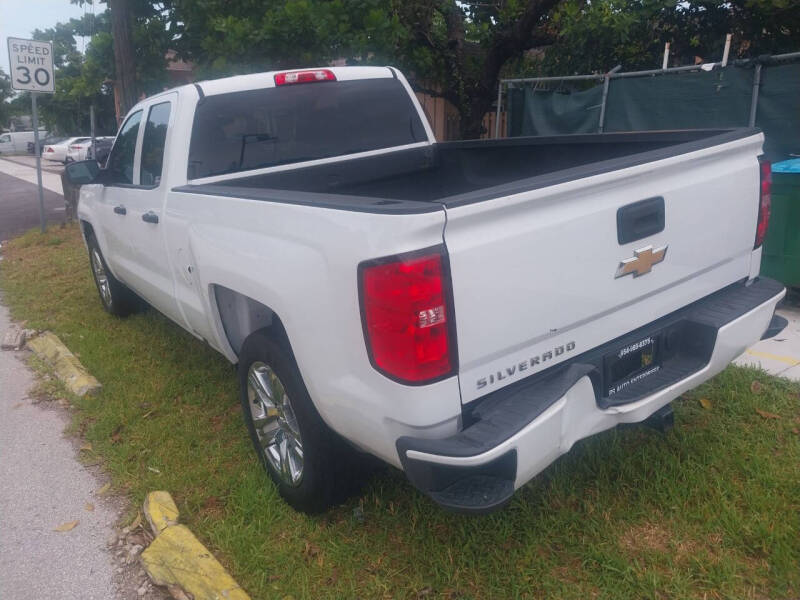 2018 Chevrolet Silverado 1500 Custom