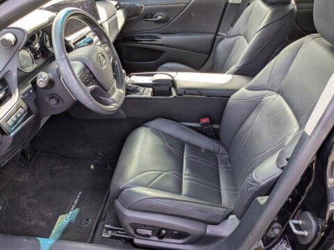 2022 Lexus ES 350 Ultra Luxury