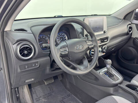 2022 Hyundai Kona SE