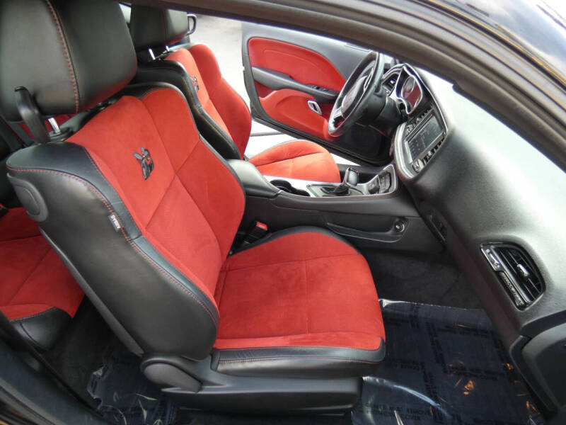 2017 Dodge Challenger