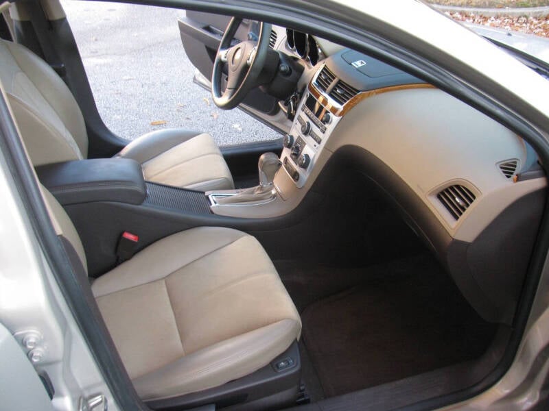 2012 Chevrolet Malibu 2LT photo 8