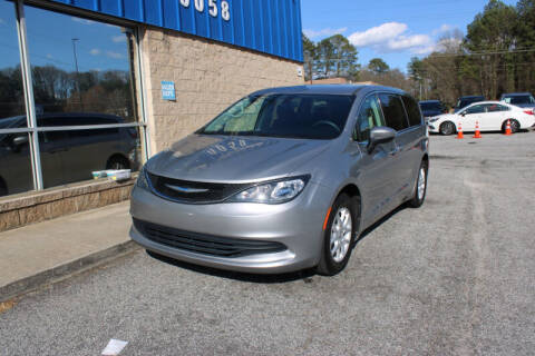 2018 Chrysler Pacifica for sale at 1st Choice Autos in Smyrna GA