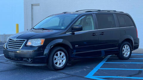 2008 Chrysler Town and Country for sale at Carland Auto Sales INC. in Portsmouth VA