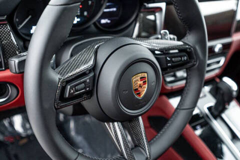 2025 Porsche Macan GTS
