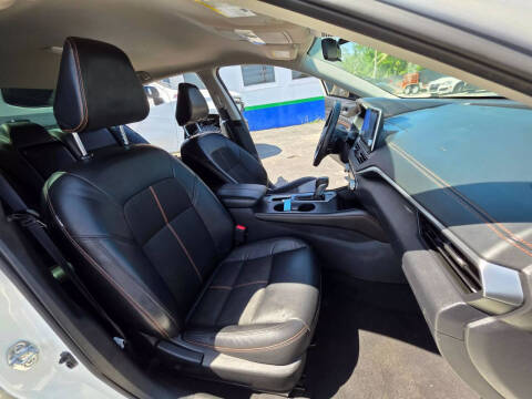 2022 Nissan Altima 2.5 SR