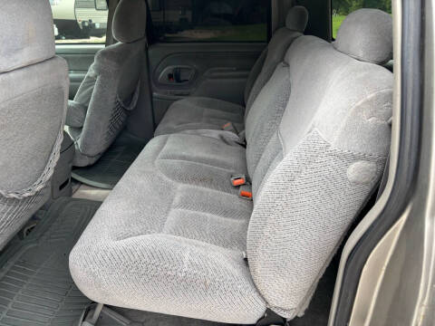 1999 GMC Suburban C1500 SLE