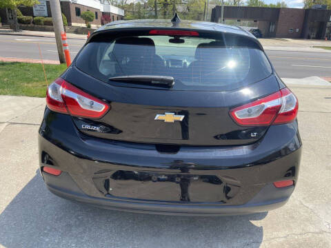 2017 Chevrolet Cruze LT Auto