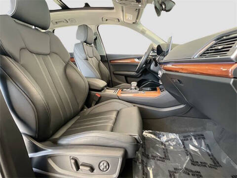 2021 Audi Q5 quattro Prestige 45 TFSI