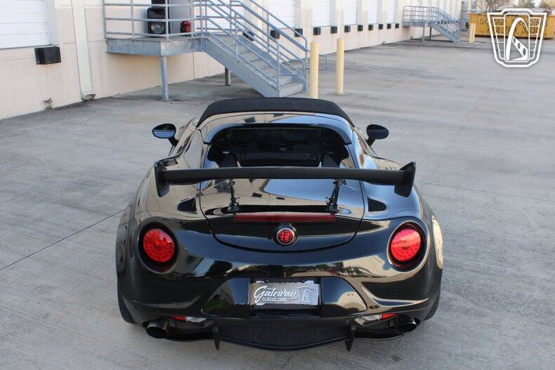 2016 Alfa Romeo 4C Spider