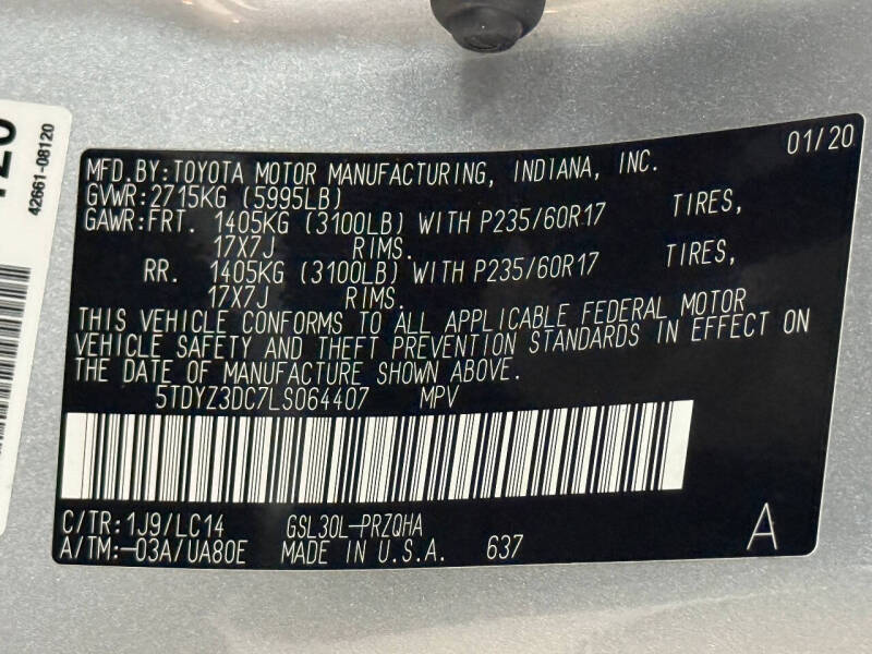 2020 Toyota Sienna XLE Premium 8-Passenger