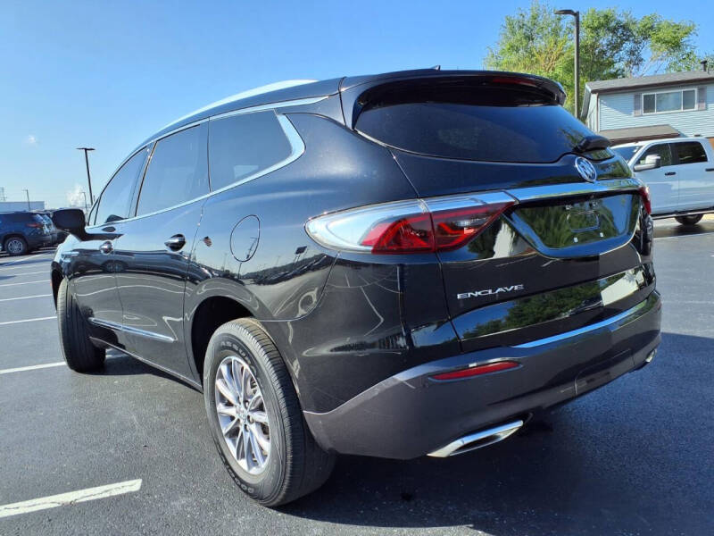 2023 Buick Enclave Essence