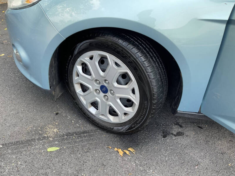 2012 Ford Focus SE