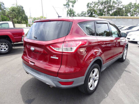 2014 Ford Escape SE