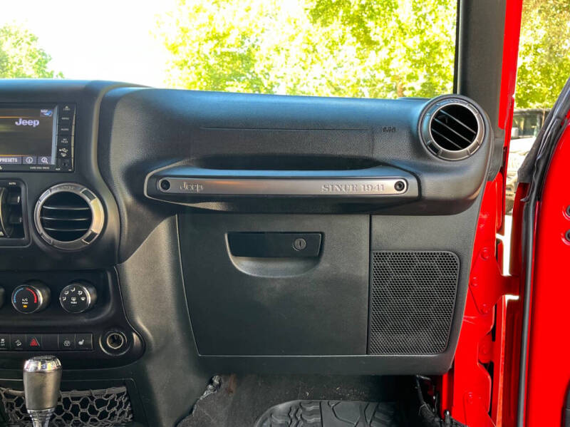 2018 Jeep Wrangler JK Unlimited Altitude