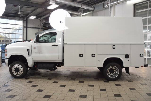 2024 Chevrolet Silverado 6500HD