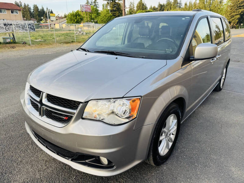 Used 2019 Dodge Grand Caravan SXT with VIN 2C4RDGCGXKR646443 for sale in Tacoma, WA