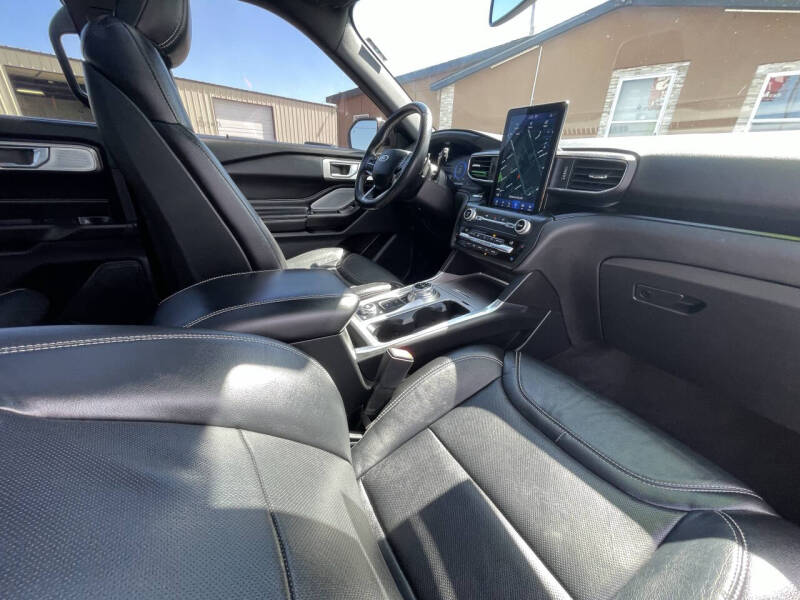 2020 Ford Explorer ST