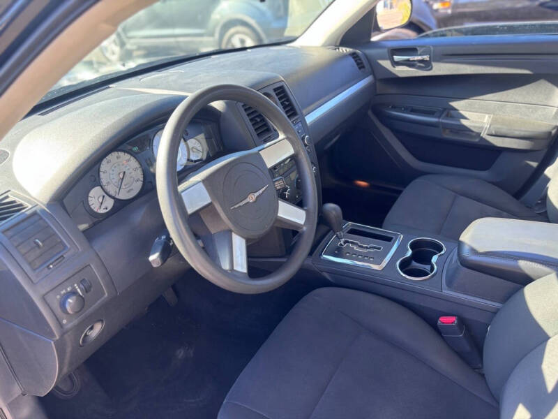 2008 Chrysler 300 LX