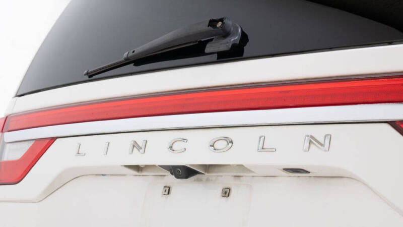 2017 Lincoln Navigator L Select