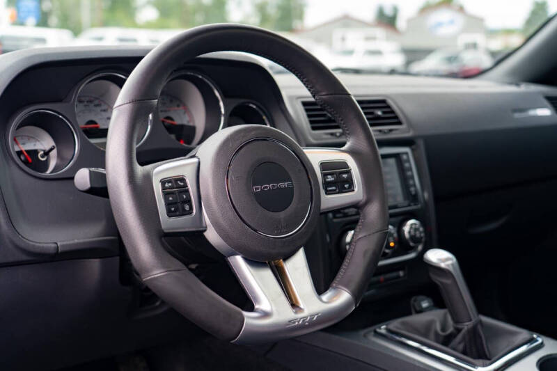 2014 Dodge Challenger SRT8 Core