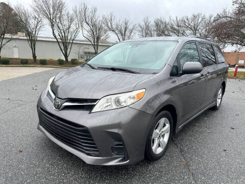 2018 Toyota Sienna for sale at Triple A's Motors in Greensboro NC