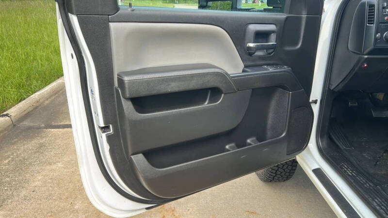 2015 Chevrolet Silverado 3500HD CC