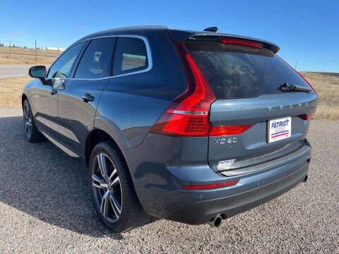 2020 Volvo XC60 T5 Momentum