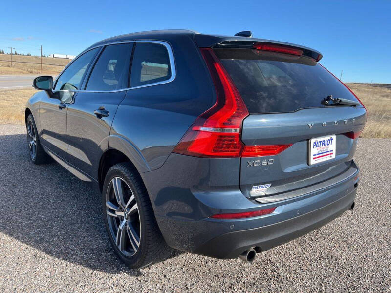 2020 Volvo XC60 T5 Momentum