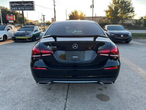 2022 Mercedes-Benz A-Class A 220