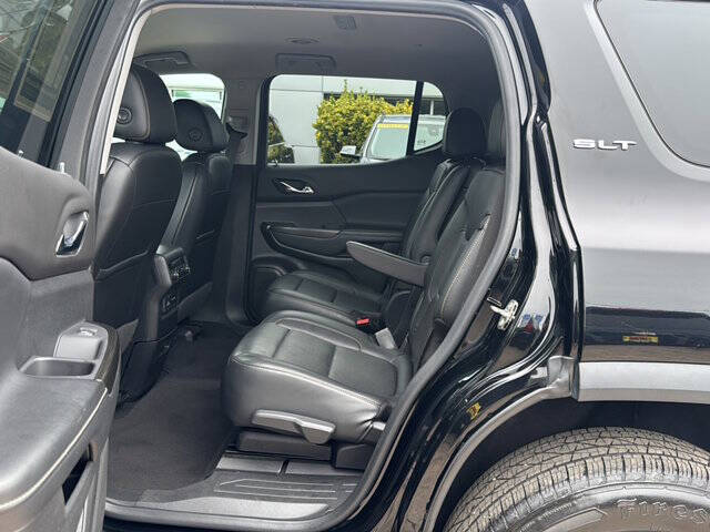 2020 GMC Acadia SLT