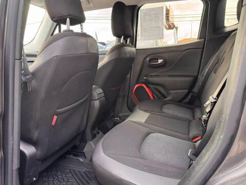 2016 Jeep Renegade Trailhawk