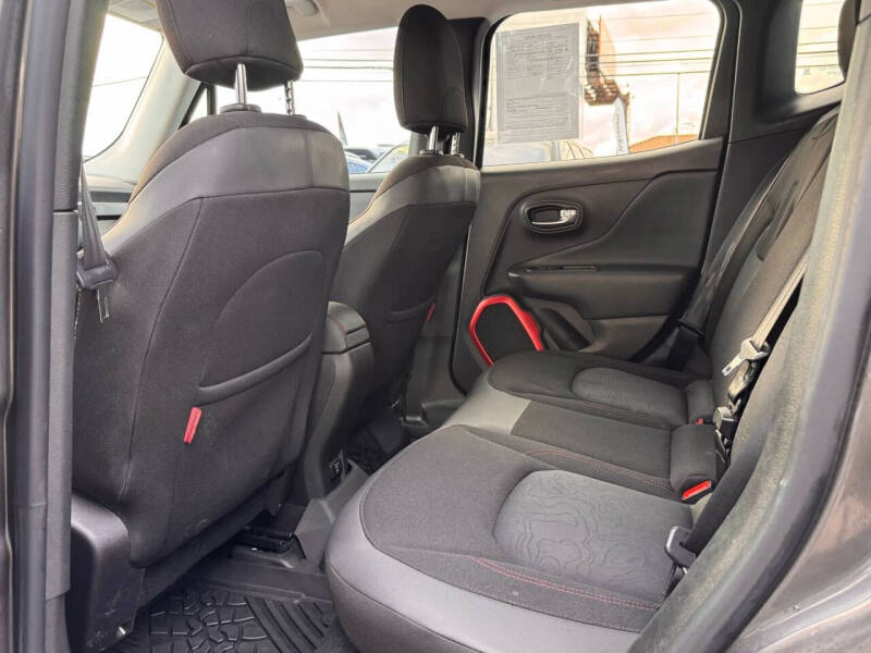 2016 Jeep Renegade Trailhawk