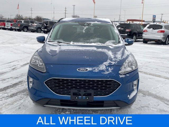 2022 Ford Escape Titanium