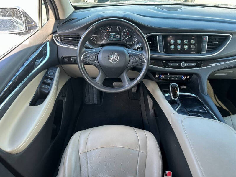 2019 Buick Enclave Essence