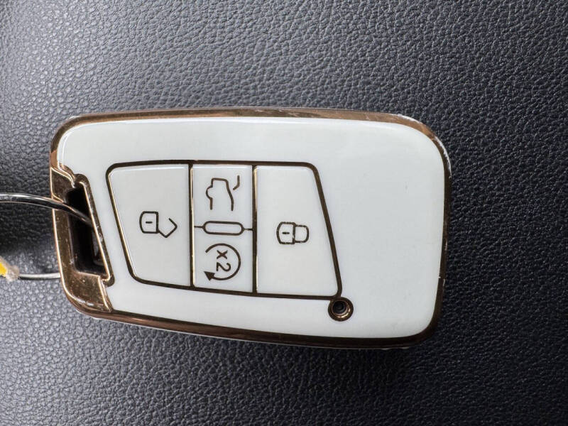 2024 Volkswagen Taos SE 4Motion