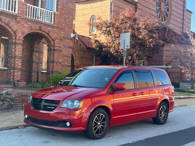 2016 Dodge Grand Caravan for sale at Kay Motors LLC. in Saint Louis, MO