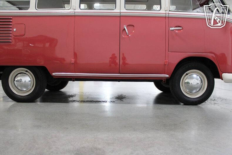 1961 Volkswagen Bus