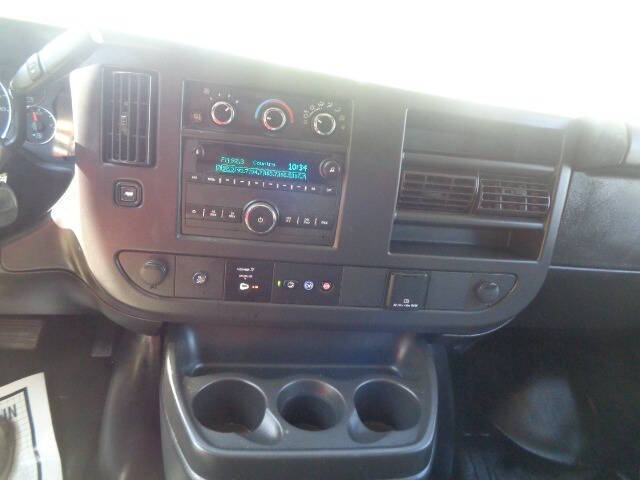 2024 Chevrolet Express 2500
