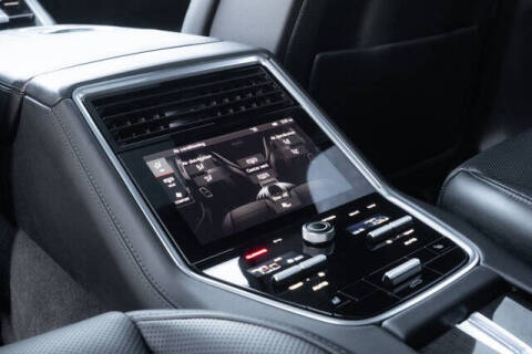 2023 Porsche Panamera 4