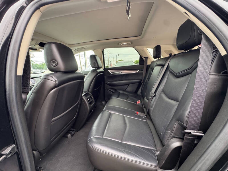 2017 Cadillac XT5 Luxury